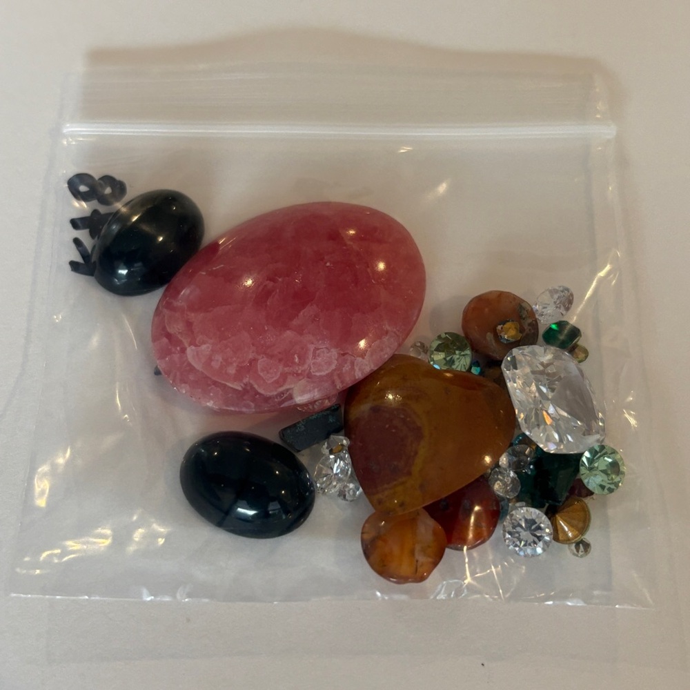 Vintage Mixed Lot of Semi-Precious Stones & Plastic Crystals